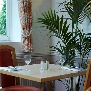 Consort 3* Rotherham