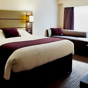 Premier Premier Heathrow Airport Terminal 4 3* Stanwell