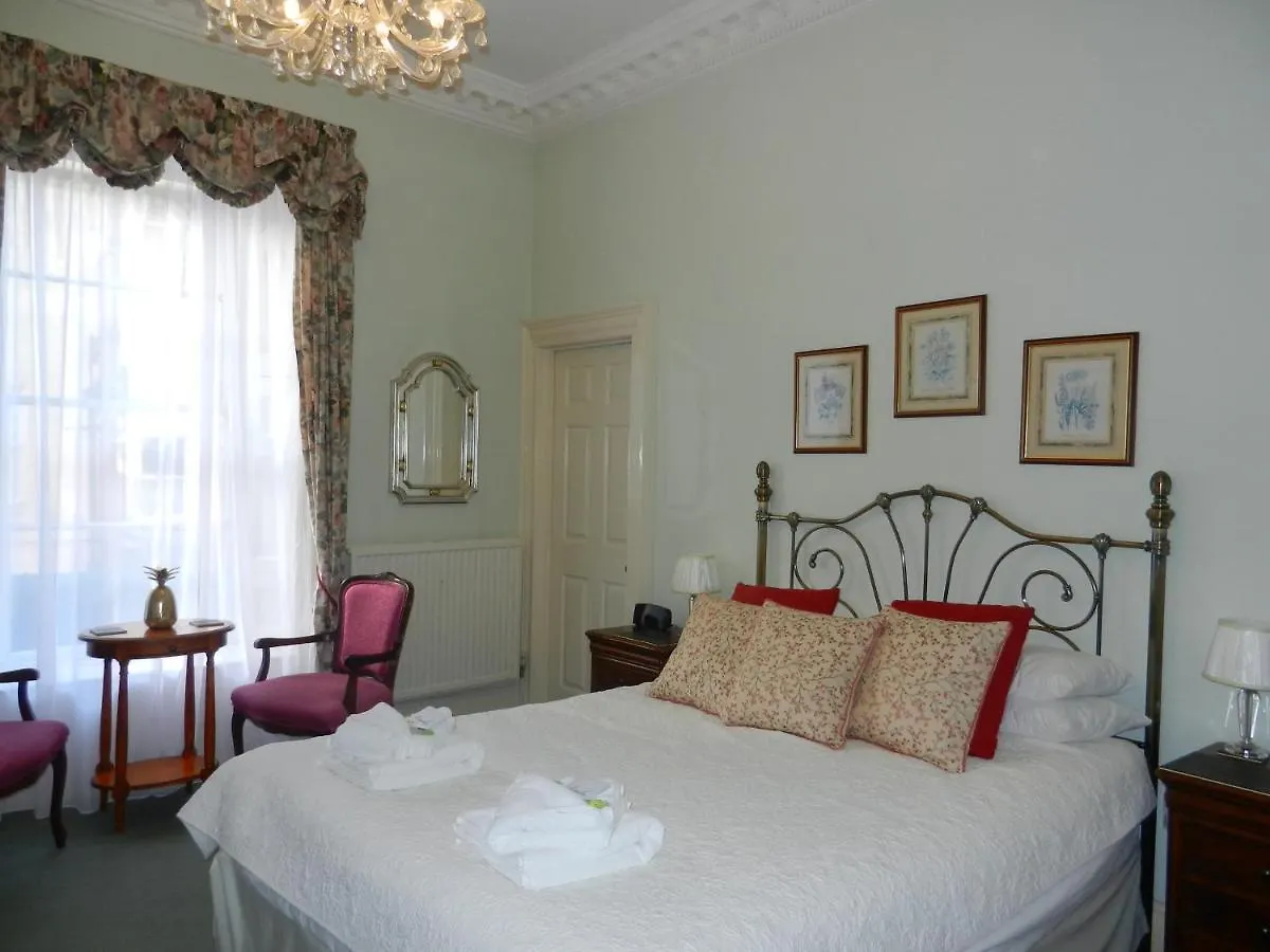 Hotel Brocks Bath 4*,